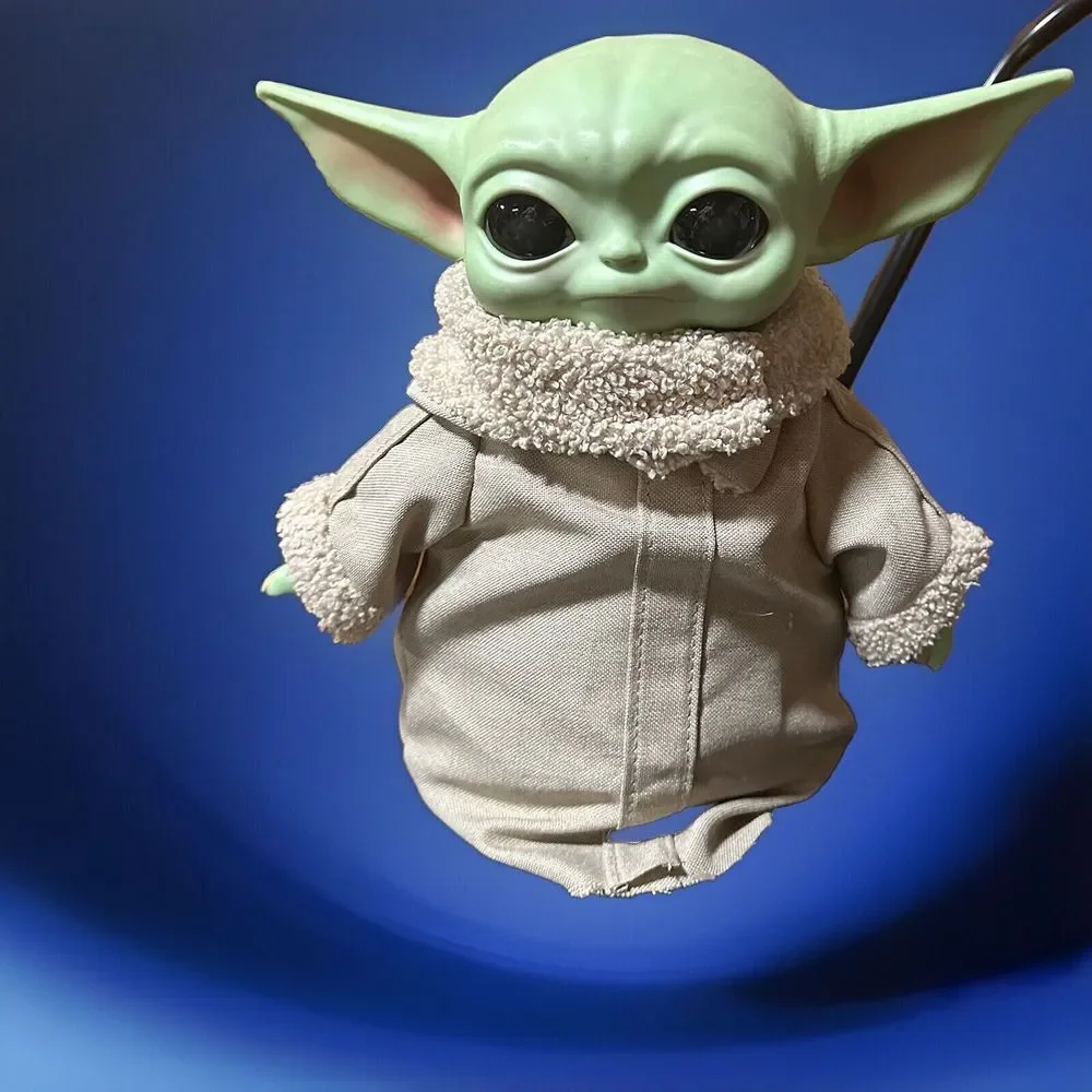 Disney Star Wars: The Mandalorian Yoda The Child‎ 11 inch Action Figure- GWD85
